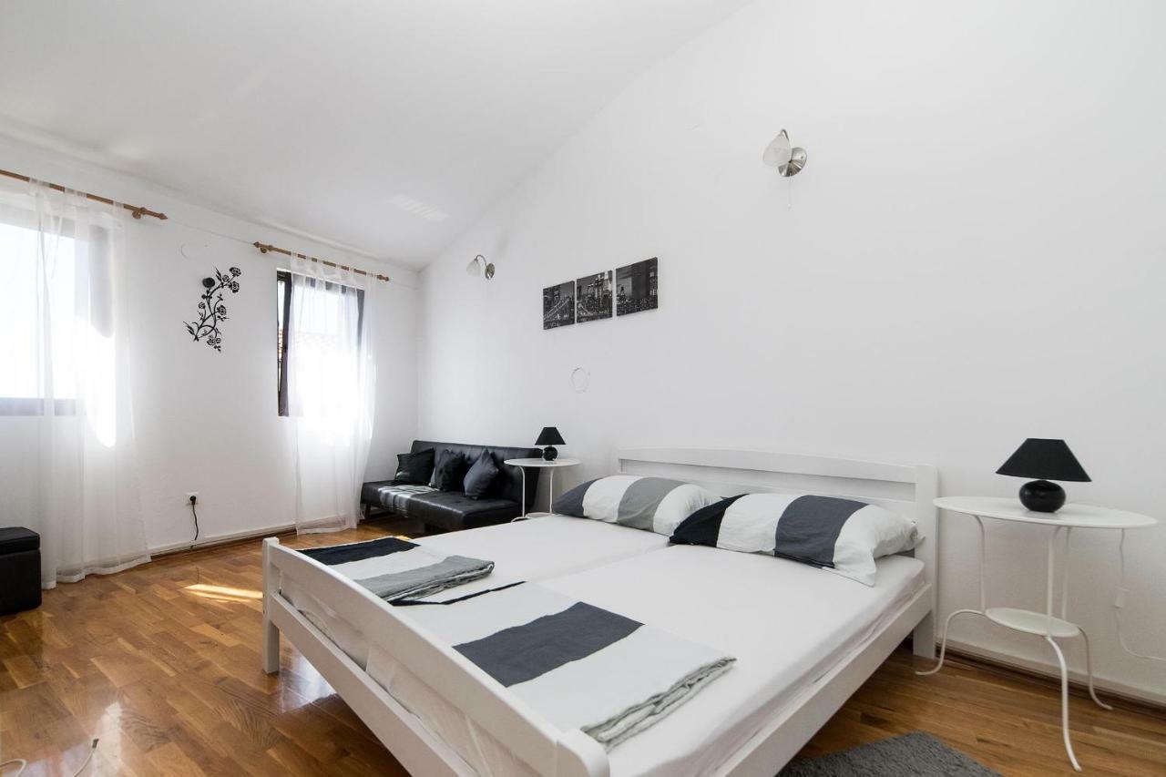 Apartmani Kristina Crikvenica Dış mekan fotoğraf
