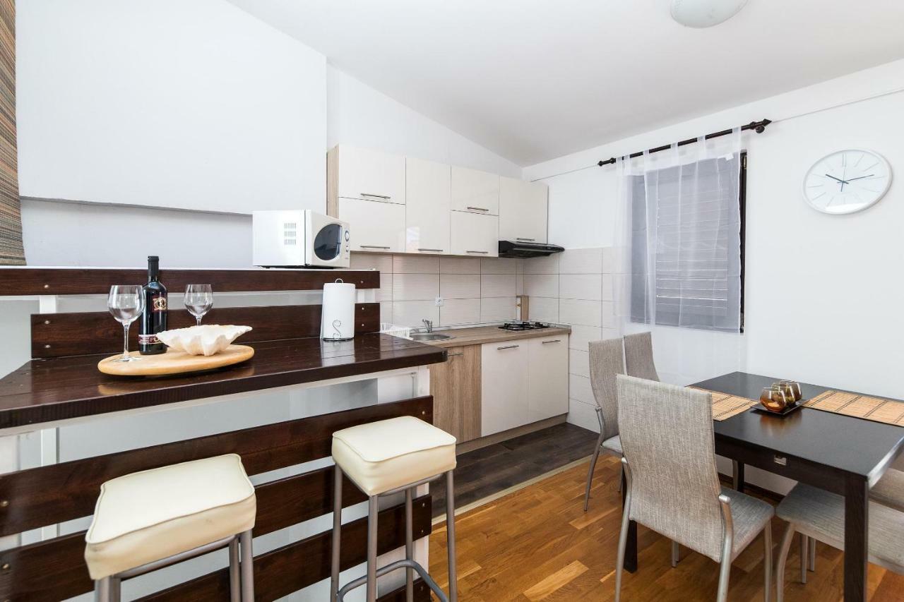 Apartmani Kristina Crikvenica Dış mekan fotoğraf